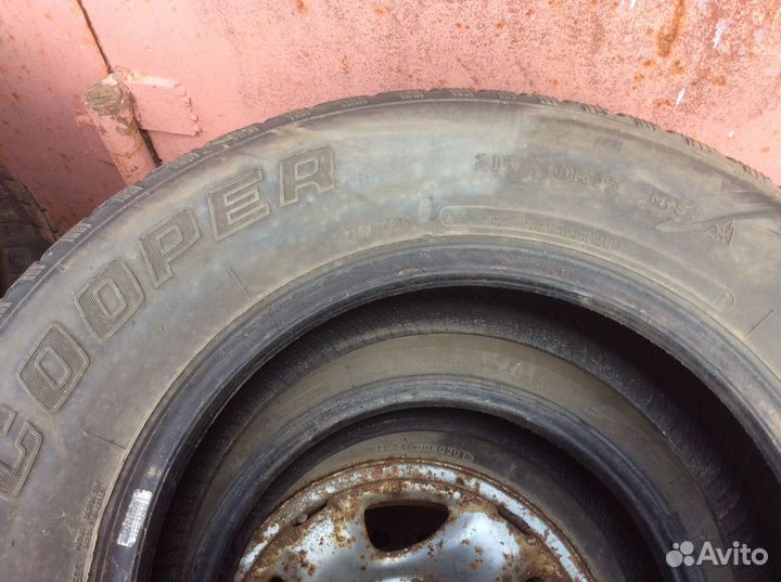 Bridgestone B390 215/70 R15 100S
