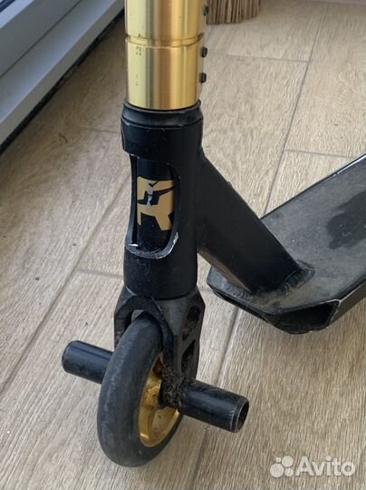 Трюковой самокат