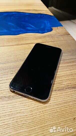 iPhone 7, 128 ГБ