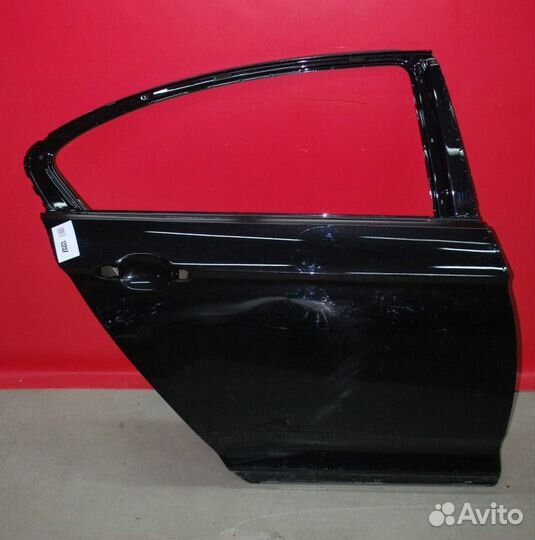 Дверь задняя правая Volkswagen Passat