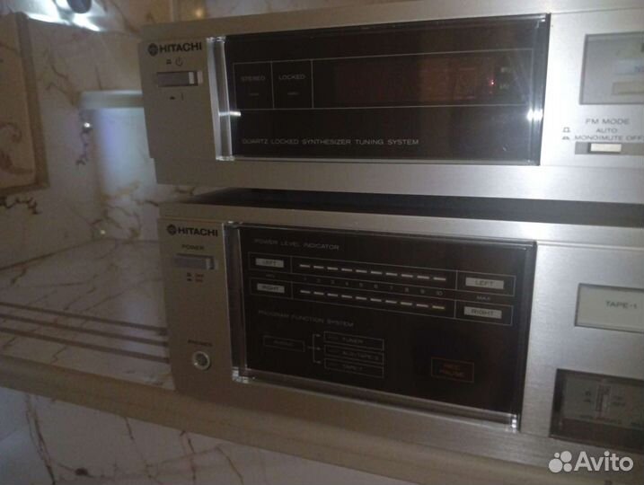 Усилитель Hitachi (Lo-D) HA-M70 и тюнер FT-M70