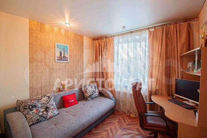 3-к. квартира, 70 м², 5/5 эт.