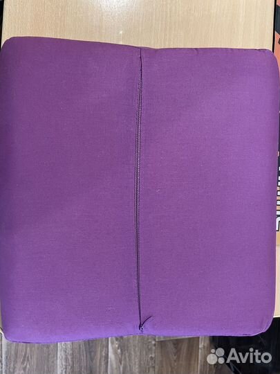 Массажная подушка для шеи