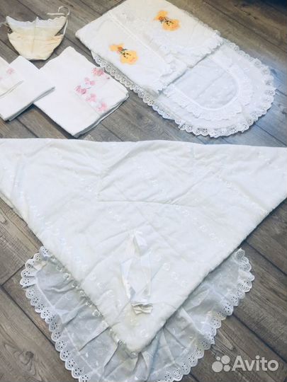 Комплект на выписку весна