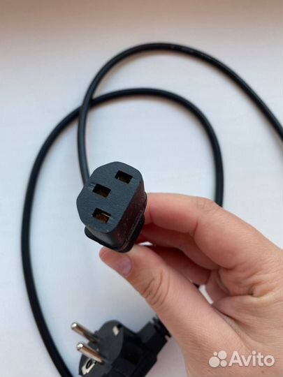 Кабель питания, сетевой шнур для компьютера