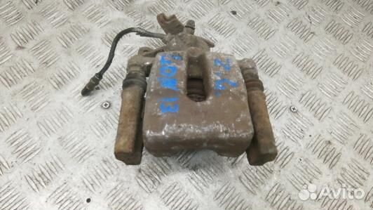 Суппорт тормозной задний левый renault fluence 1