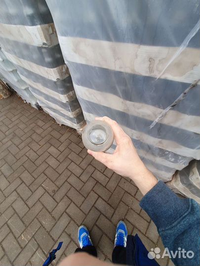 Бутылки стеклянные