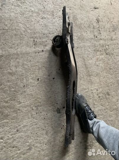 Балка подмоторная продольная kia spectra