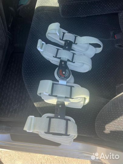 Коленный ортез