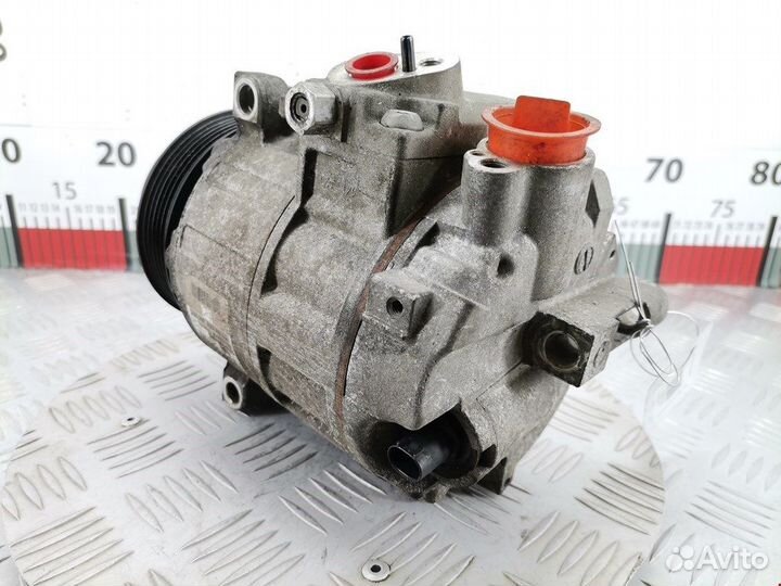 Компрессор системы кондиционирования Mercedes-Benz