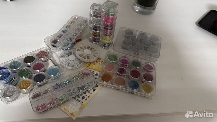 Для дизайна ногтей