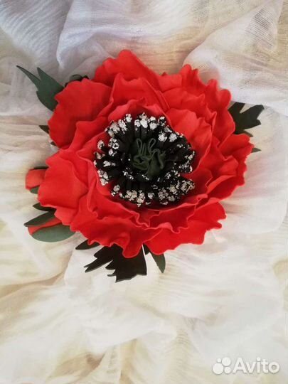 Брошь ручной работы