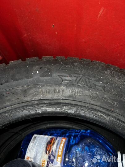 Continental IceContact 2 235/55 R17 103T