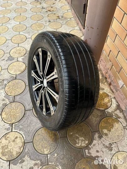 Продам колеса с дисками