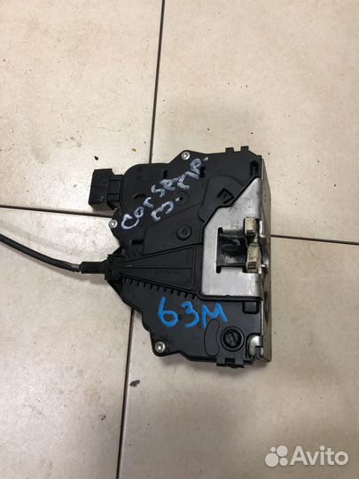 Замок двери задний правый Опель Корса Д