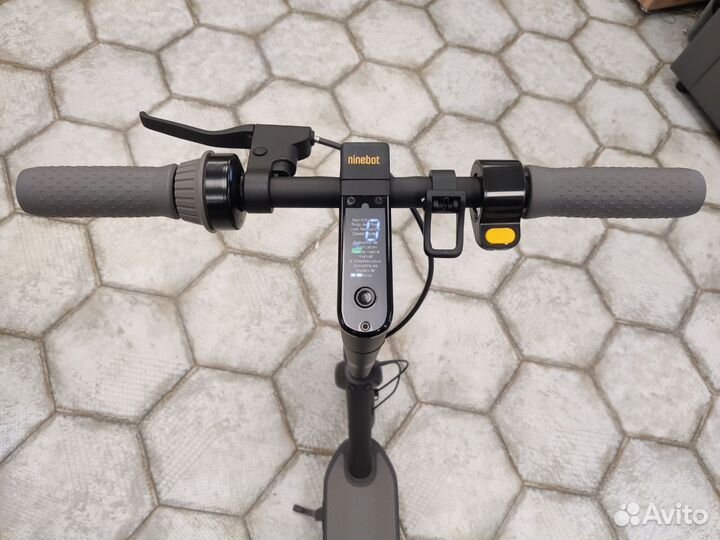 Электросамокат Ninebot KickScooter Max G30