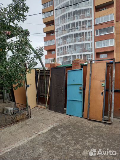 Дверь входная