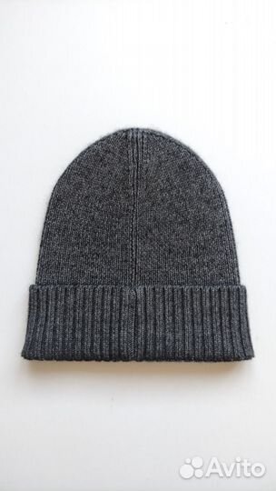 Вязаная шапка мужская