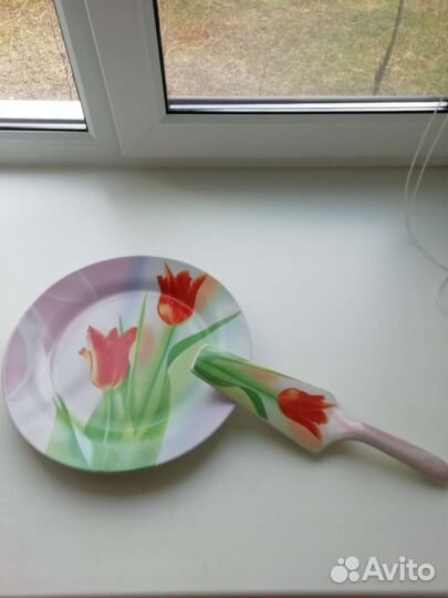 Блюдо для торта с лопаткой