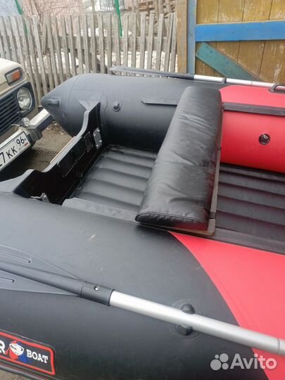 Лодка Хантер 380про