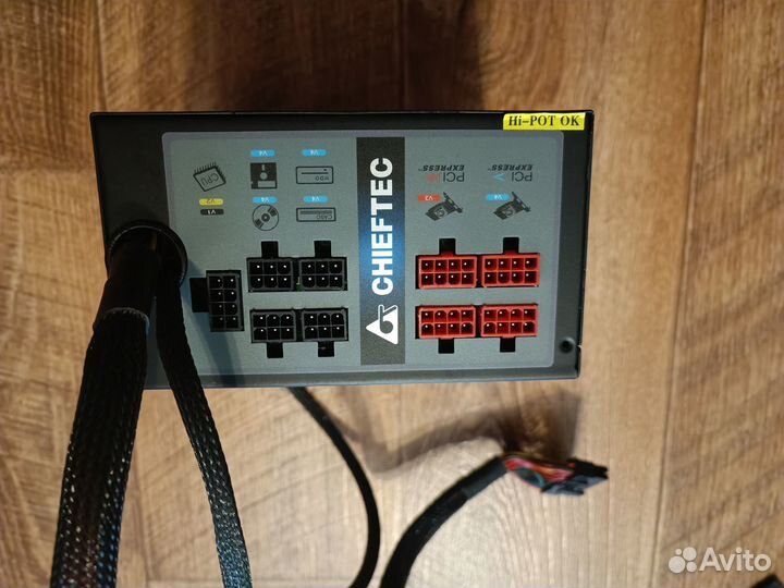 Блок питания Chieftec 750W CFT-750-14CS