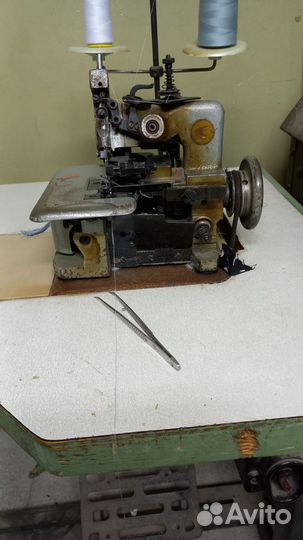 Швейная машинка