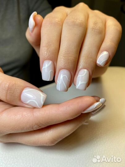 Маникюр педикюр