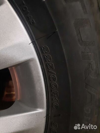 Bridgestone Turanza T001 225/60 R16