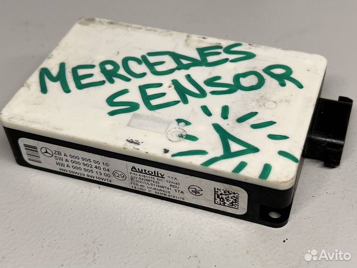 Датчик мертвых (слепых) зон Mercedes-Benz M-Класс