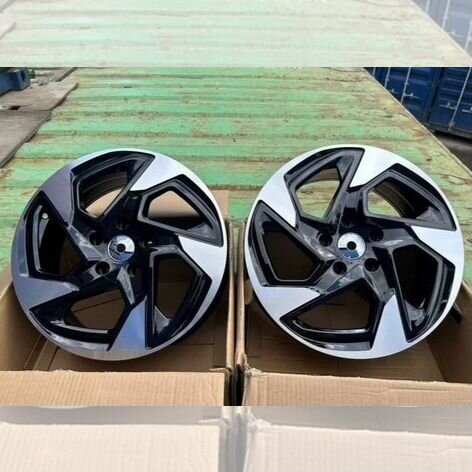 Литые диски Powcan 7×R17 5×114.3