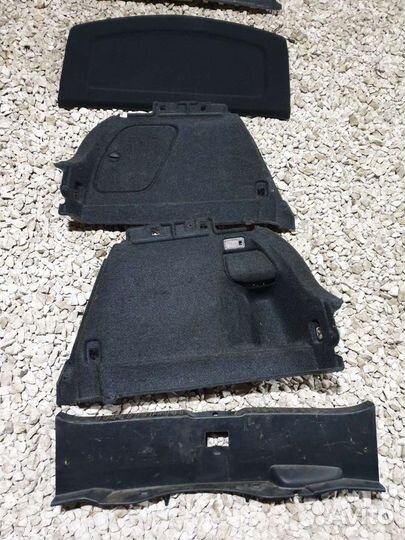 Обшивка багажника Mazda 3 BL