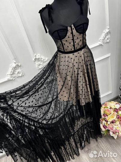 Christian dior платье