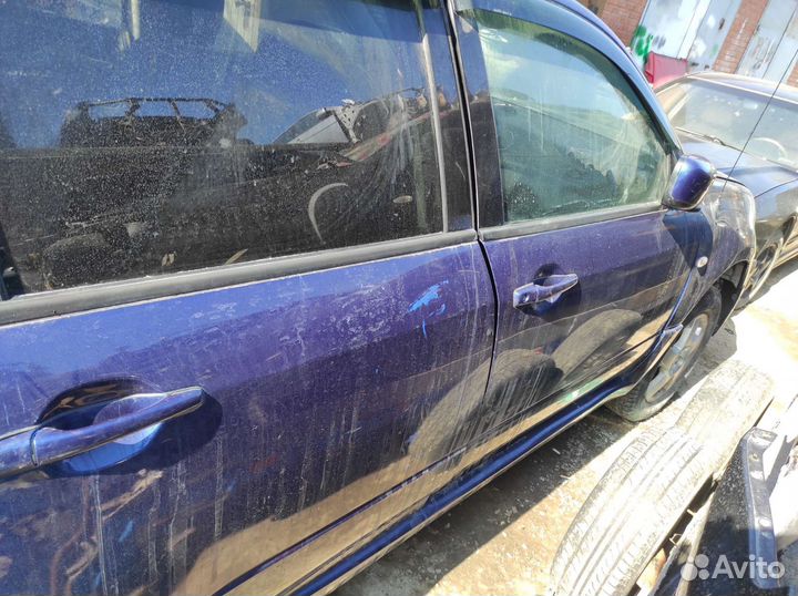 Mitsubishi Outlander 2.4 AT, 2003, битый, 159 000 км