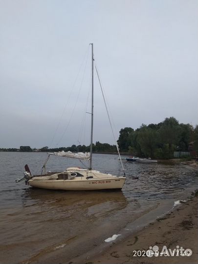 Прогулки на парусной яхте