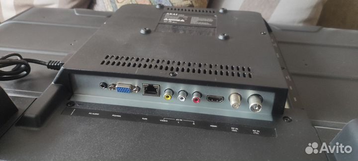 Телевизор akai
