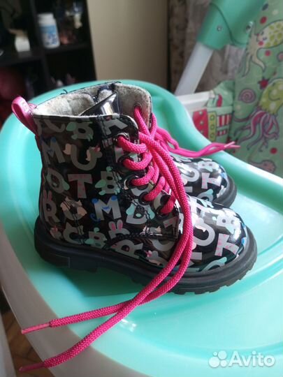 Ботинки демисезонные для девочки 23 размер