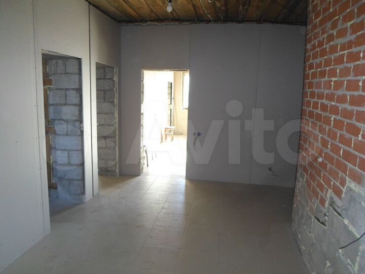 Коттедж 295 м² на участке 11 сот.