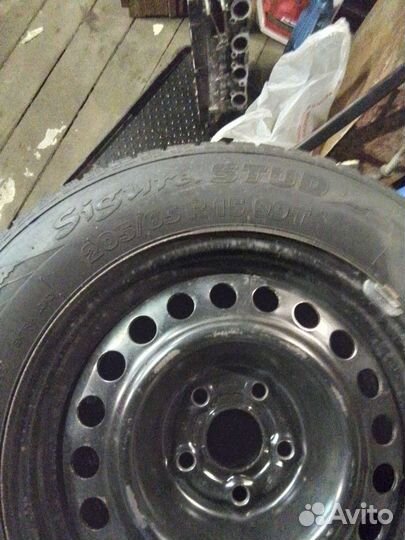 Tigar Sigura Stud 205/65 R15 99T