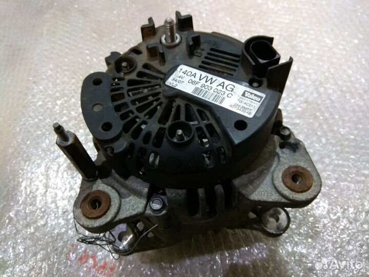 Генератор VW Passat В6 06F903023C