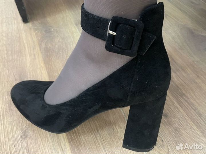 Туфли женские 38 размер новые