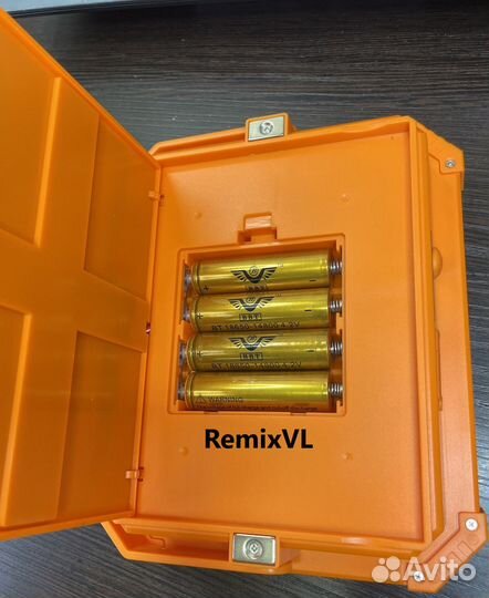 Видео Сонечная батарея прожектор фонарь RY-T95d