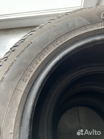 Yokohama Geolandar A/T G015 225/65 R17