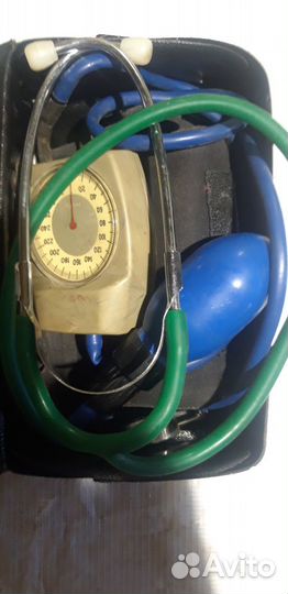 Тонометр на запястье