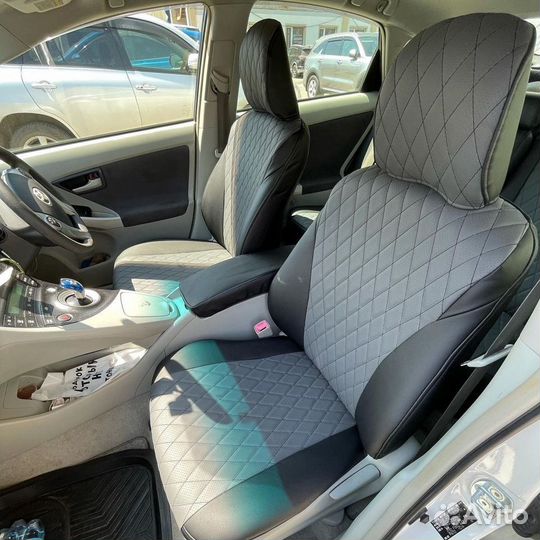 Чехлы toyota Prius