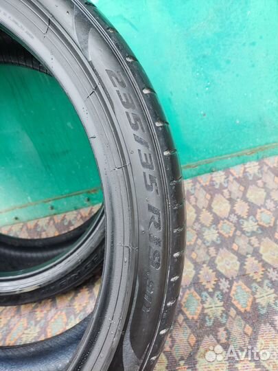 Pirelli P Zero 235/35 R19 91Y