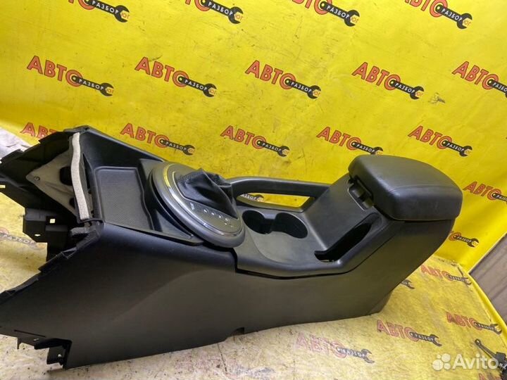 Подлокотник Kia Sportage SL G4KD 2013