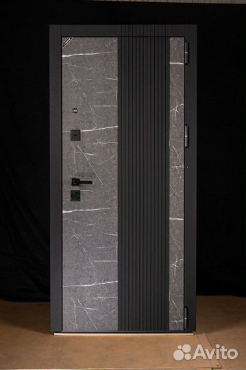 Дверь входная