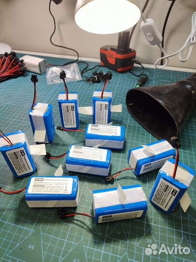 Аккумулятор для робота пылесоса