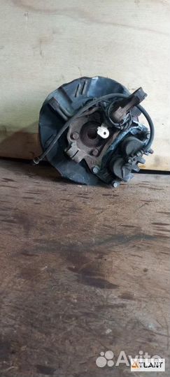 Ступица передняя правая subaru forester