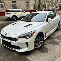 Kia Stinger 2.0 AT, 2019, 65 000 км, с пробегом, цена 2 650 000 руб.